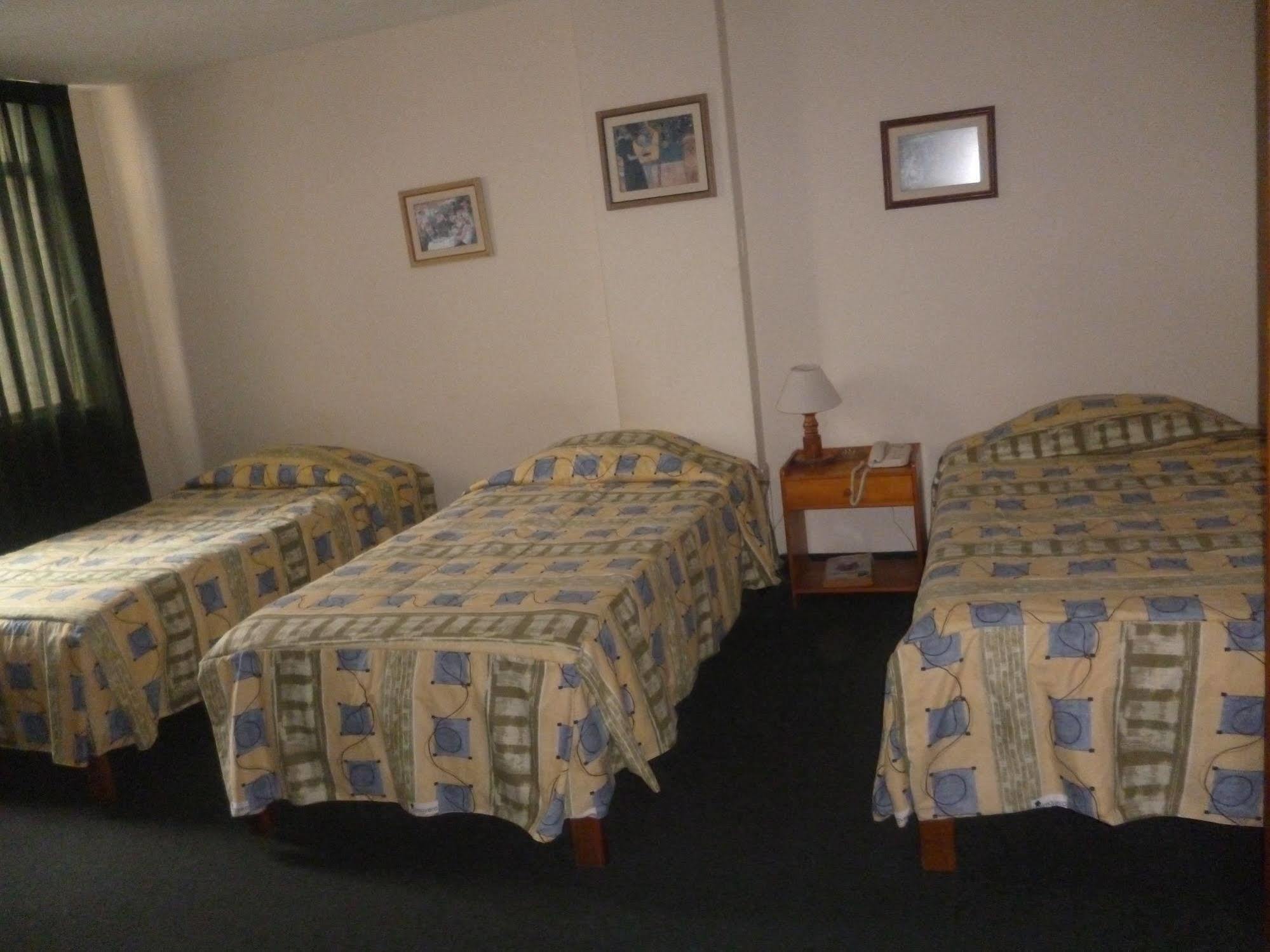 Hotel Las Mercedes Trujillo Dış mekan fotoğraf